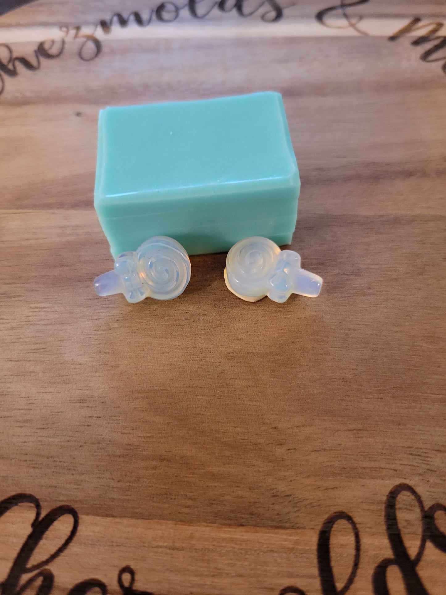 Set of 2- 3/4 inch tall christmas ( perfect for dangles)