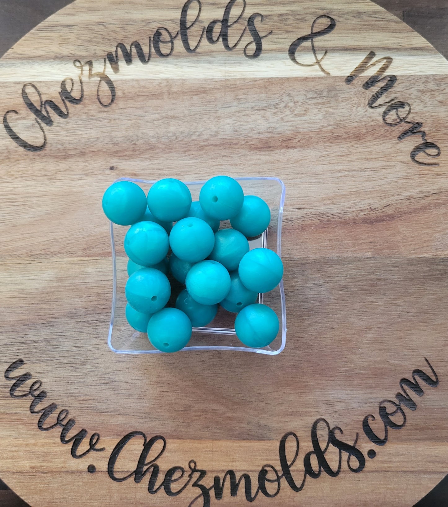 15MM round solid-set of 5 -pearl green