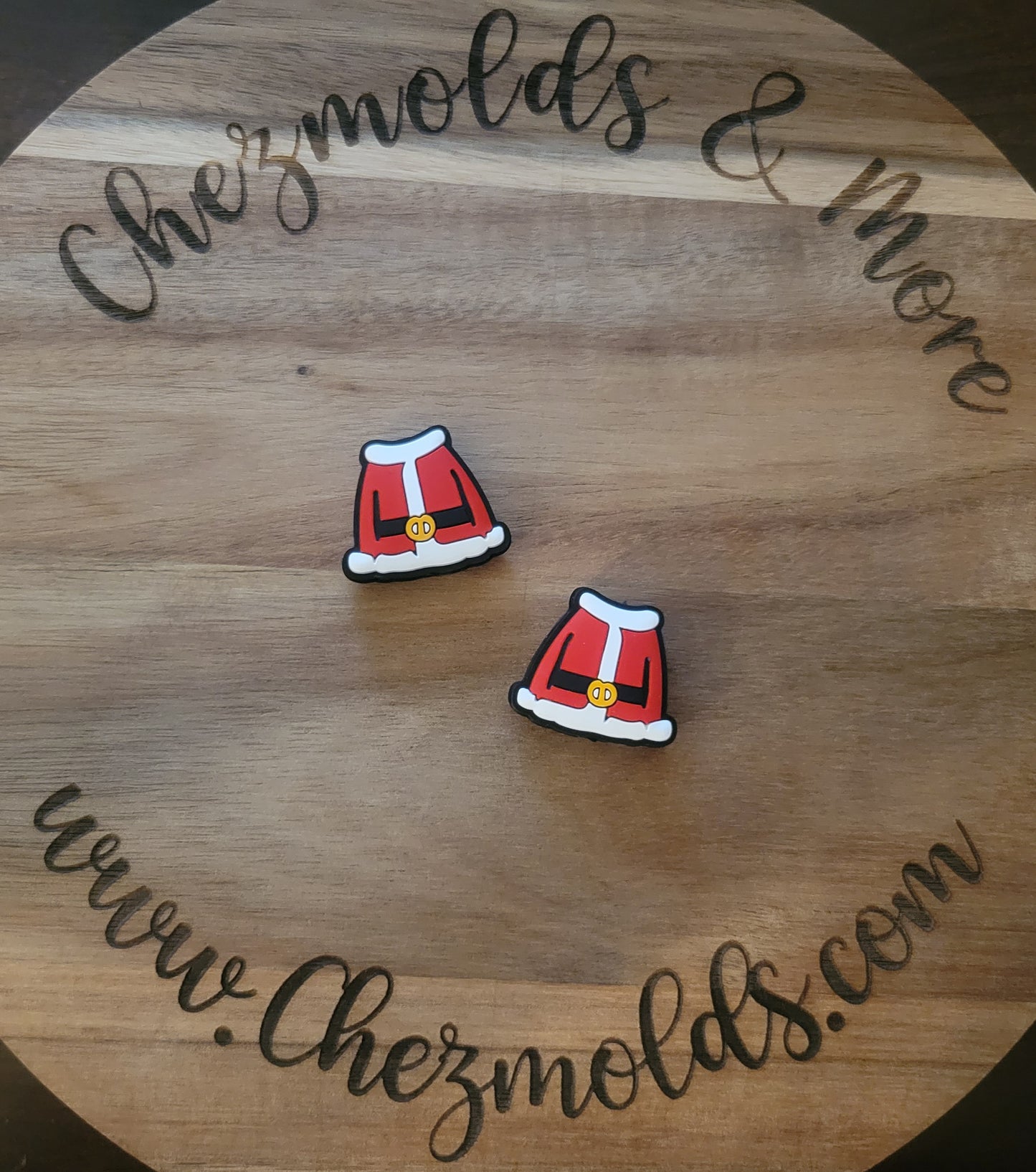 Santa jacket- Silicone focal Bead