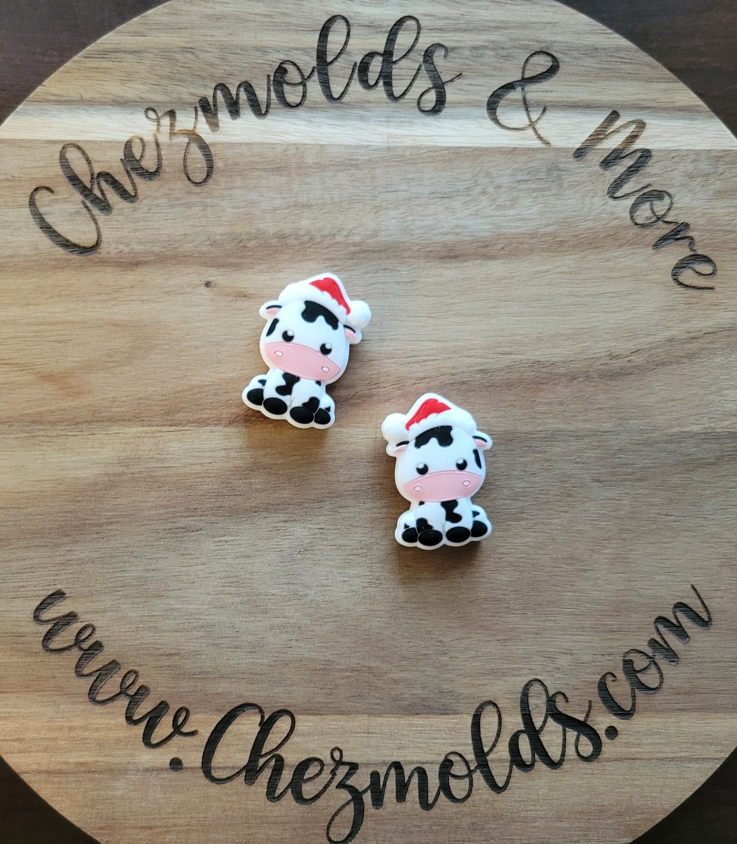 santa hat animals- Silicone focal Bead