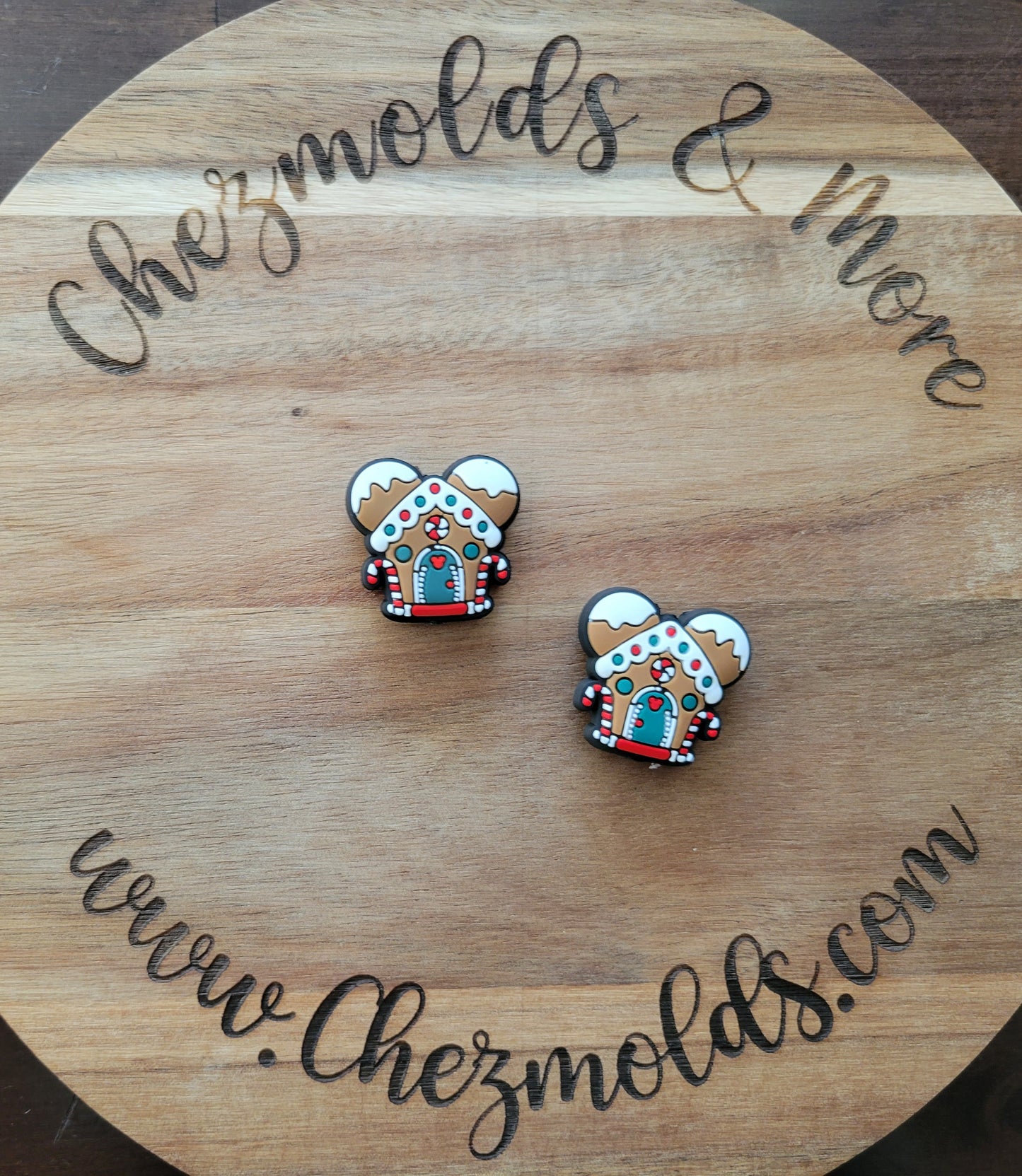 Mouse gingerbread house- focal Bead