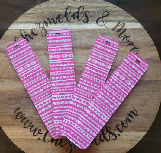 Beadable bookmarks- pink hearts