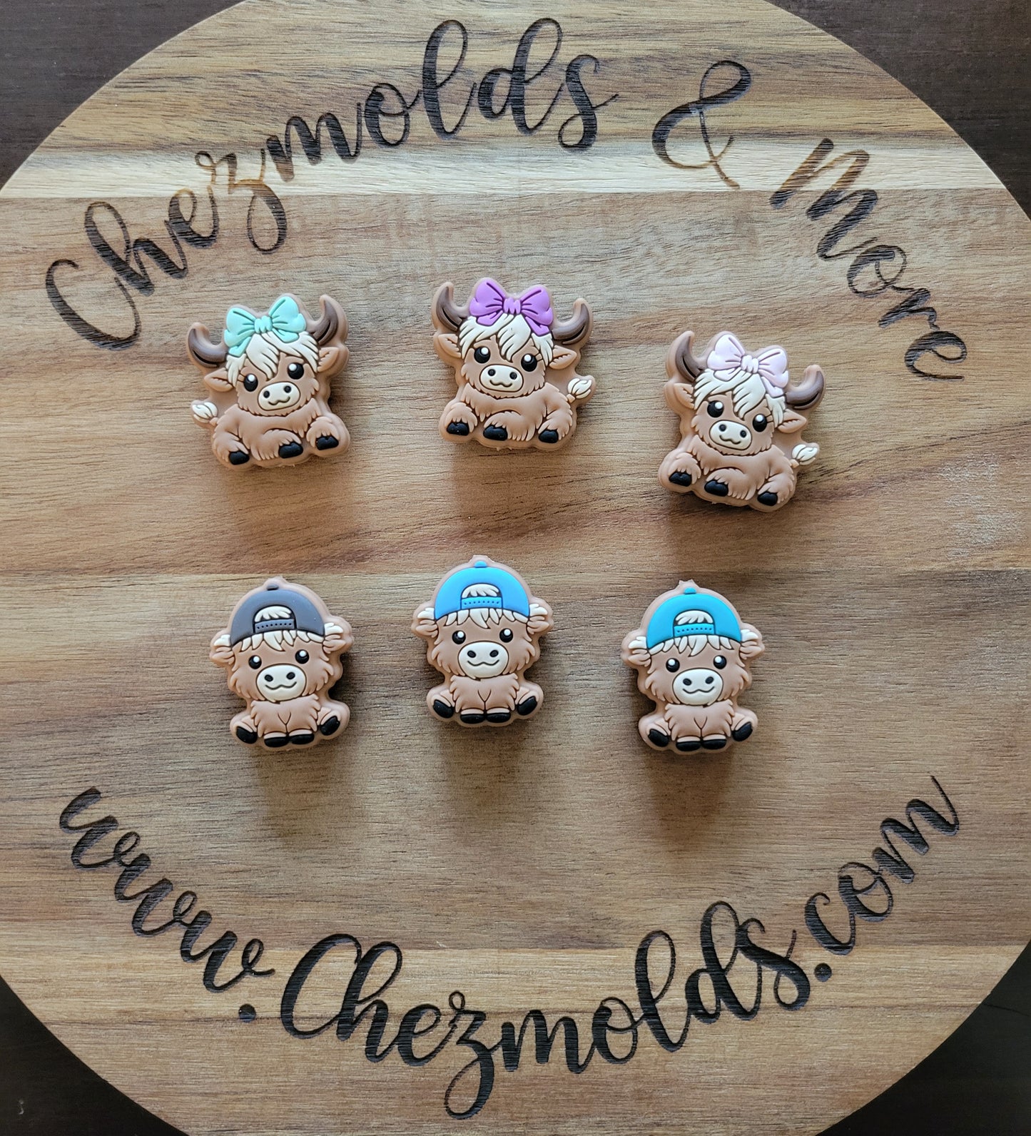 Adorable baby cows- Silicone focal Bead