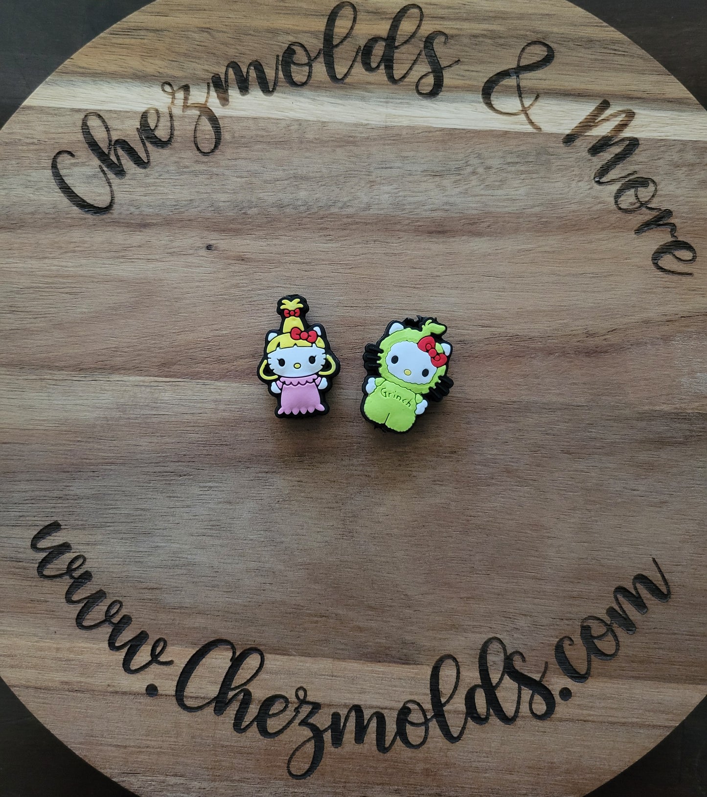 CE- hk christmas kitty- focal bead