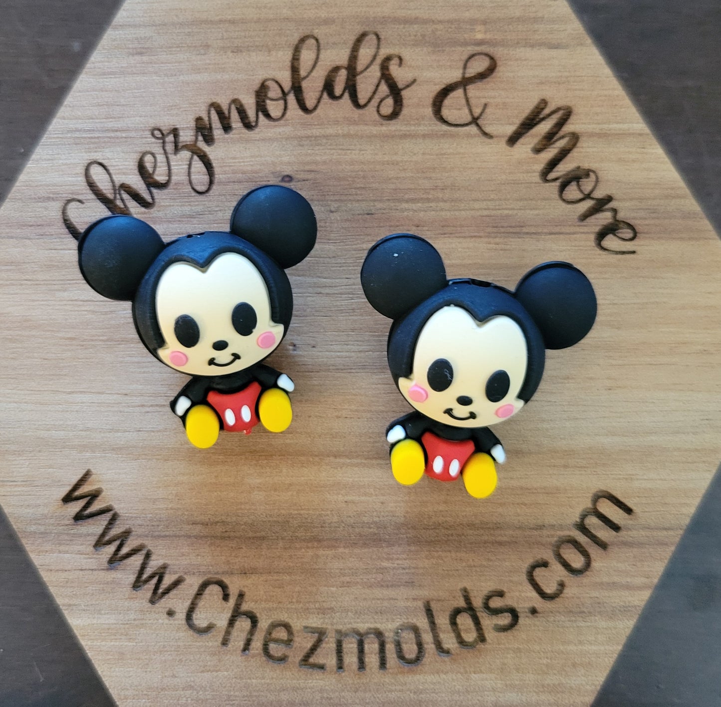 3D M-mouse- Silicone focal Bead