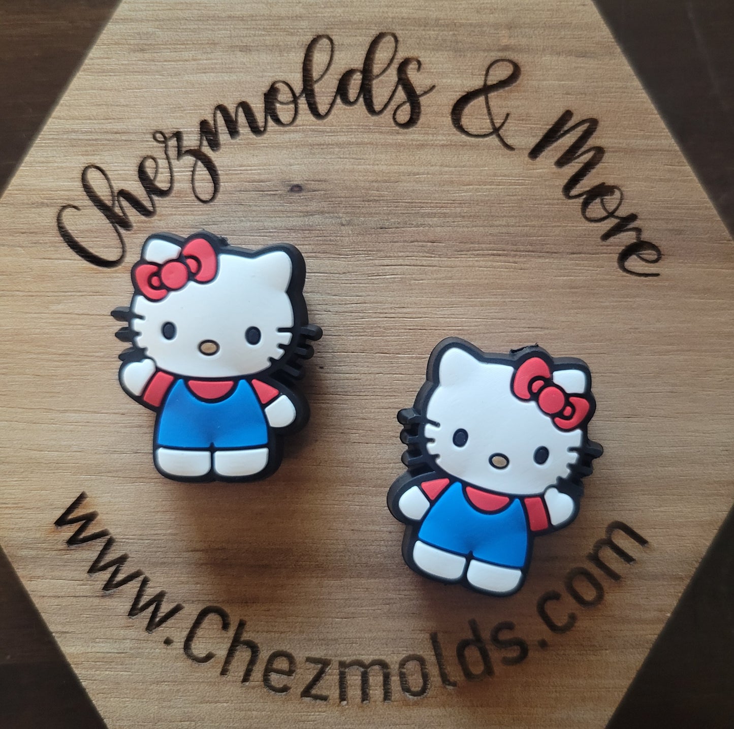 Hk red and blue 2d- focal Bead