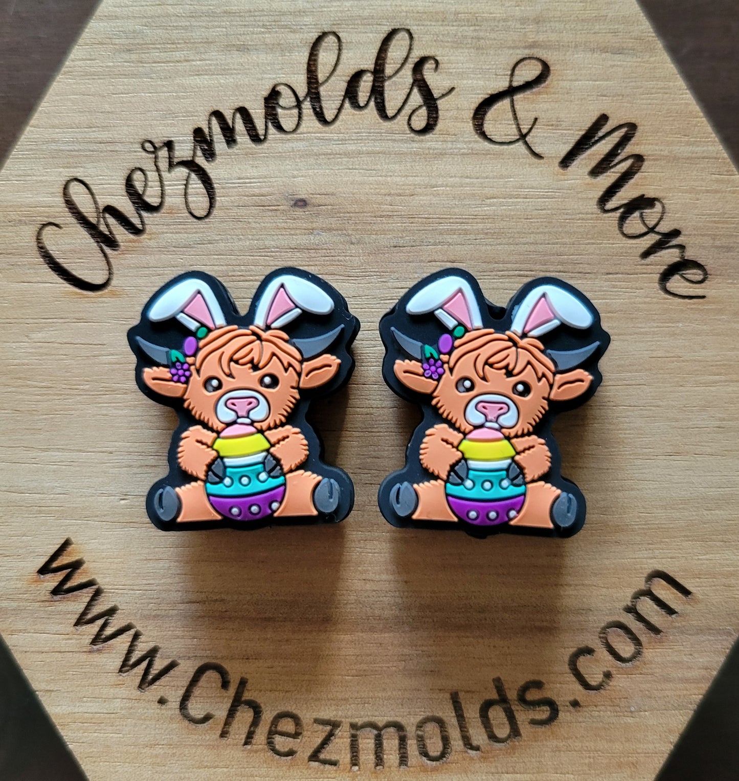 bunny cow with egg- Silicone focal Bead