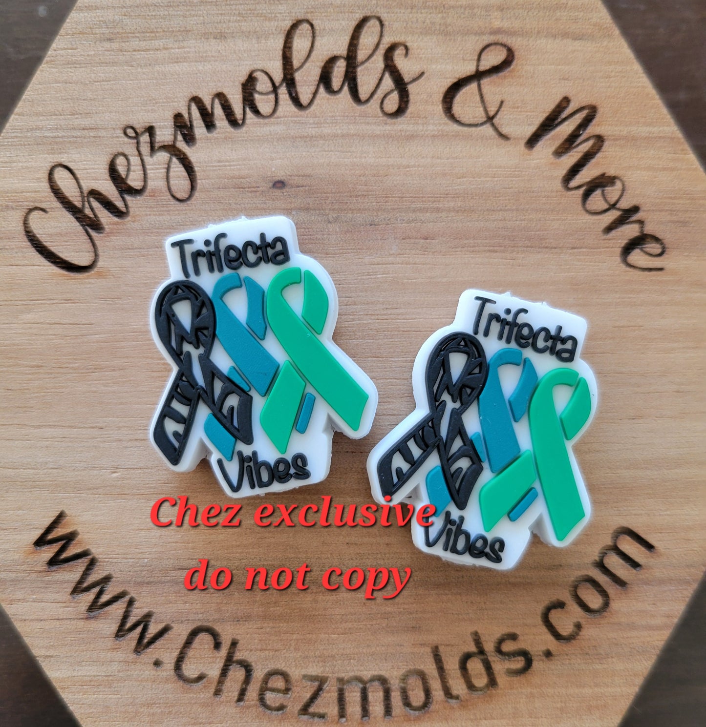 CE Trifecta vibes ribbon- focal Bead