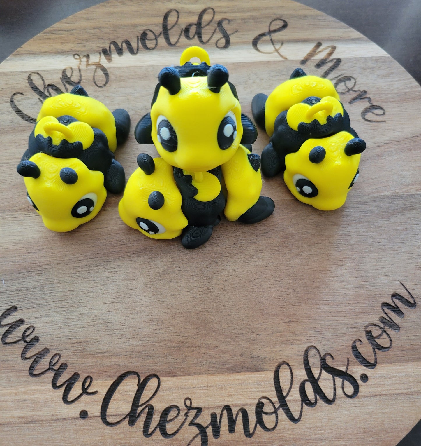 Beadable 3d printed -flexy b&y bee