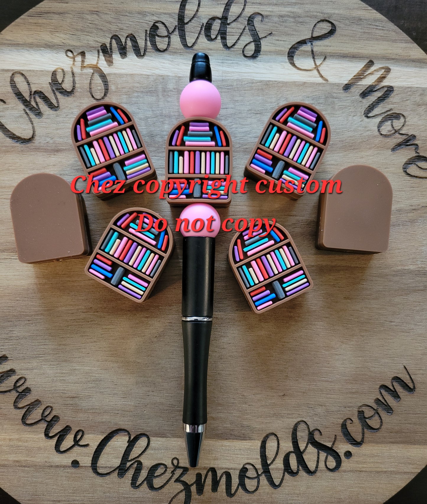 CE original 3D rounded bookshelf- Silicone focal Bead