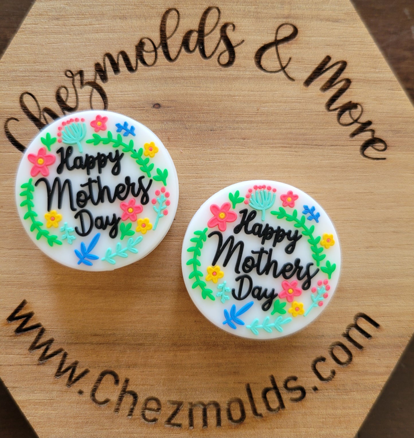 silicone focal Bead -happy mothers day round