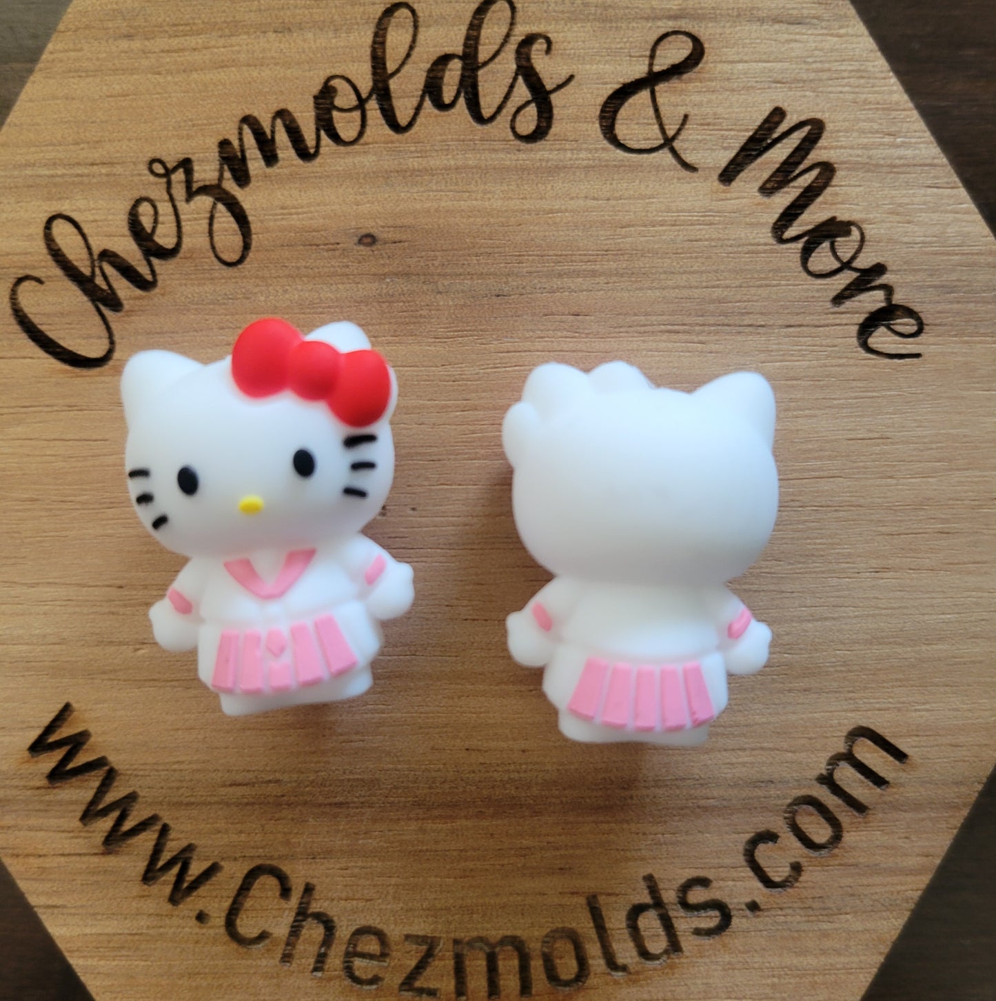 3d HK pink dress- Silicone focal Bead