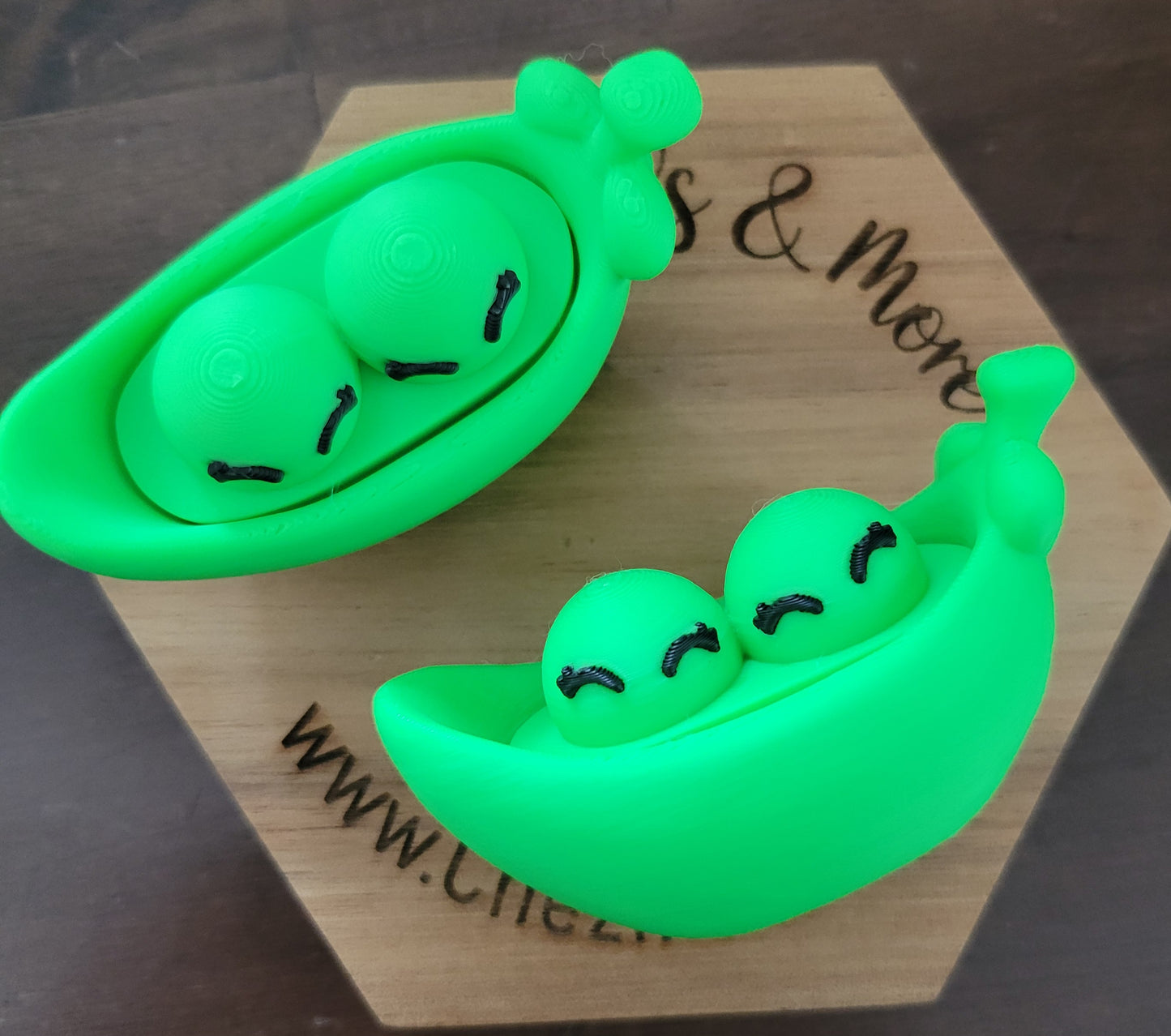 CE 3d printed fidget clicker- with keychain hole -3d pea pods