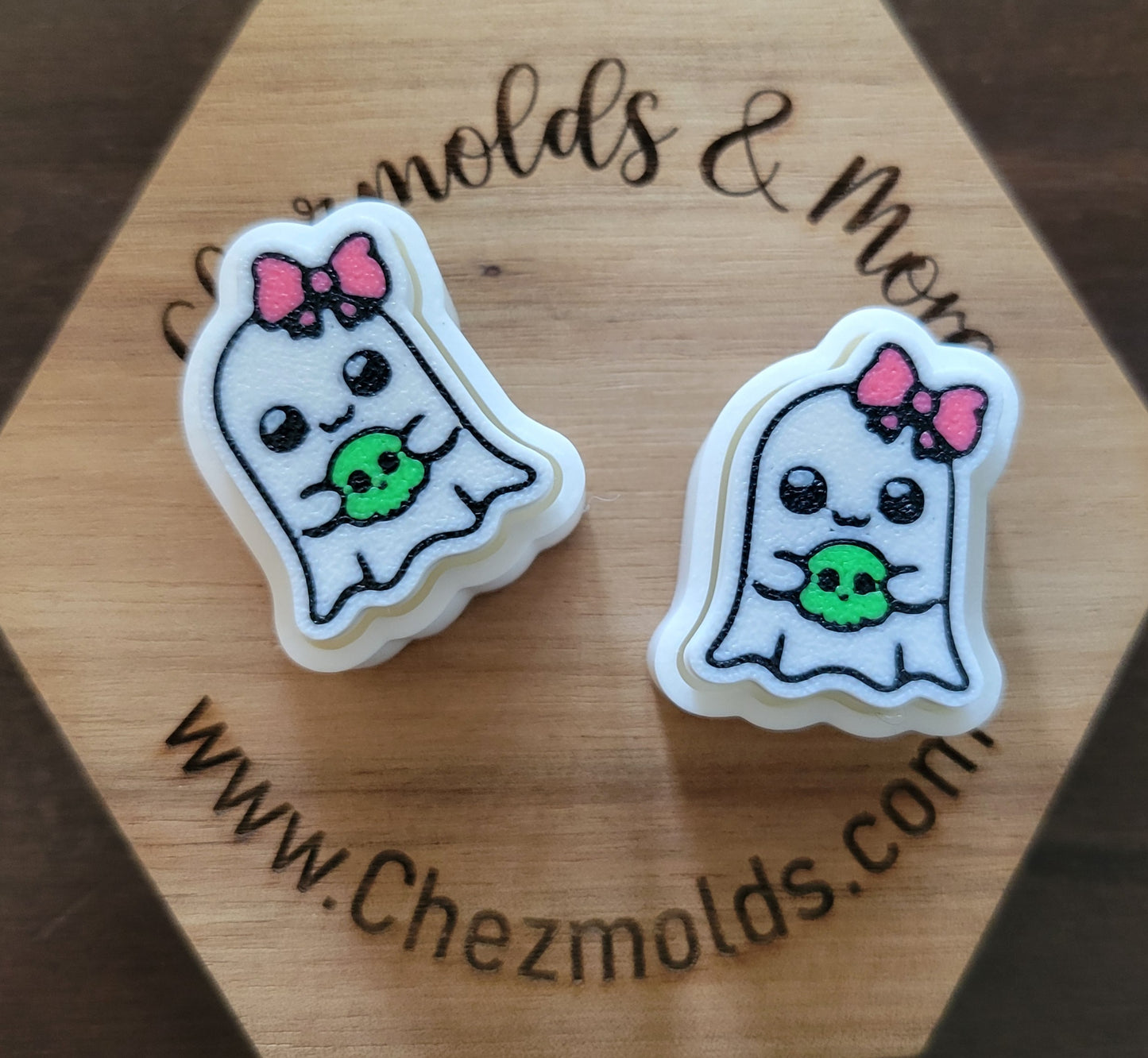 CE 3d printed fidget clicker- with keychain hole -cutie ghost with bow /skull