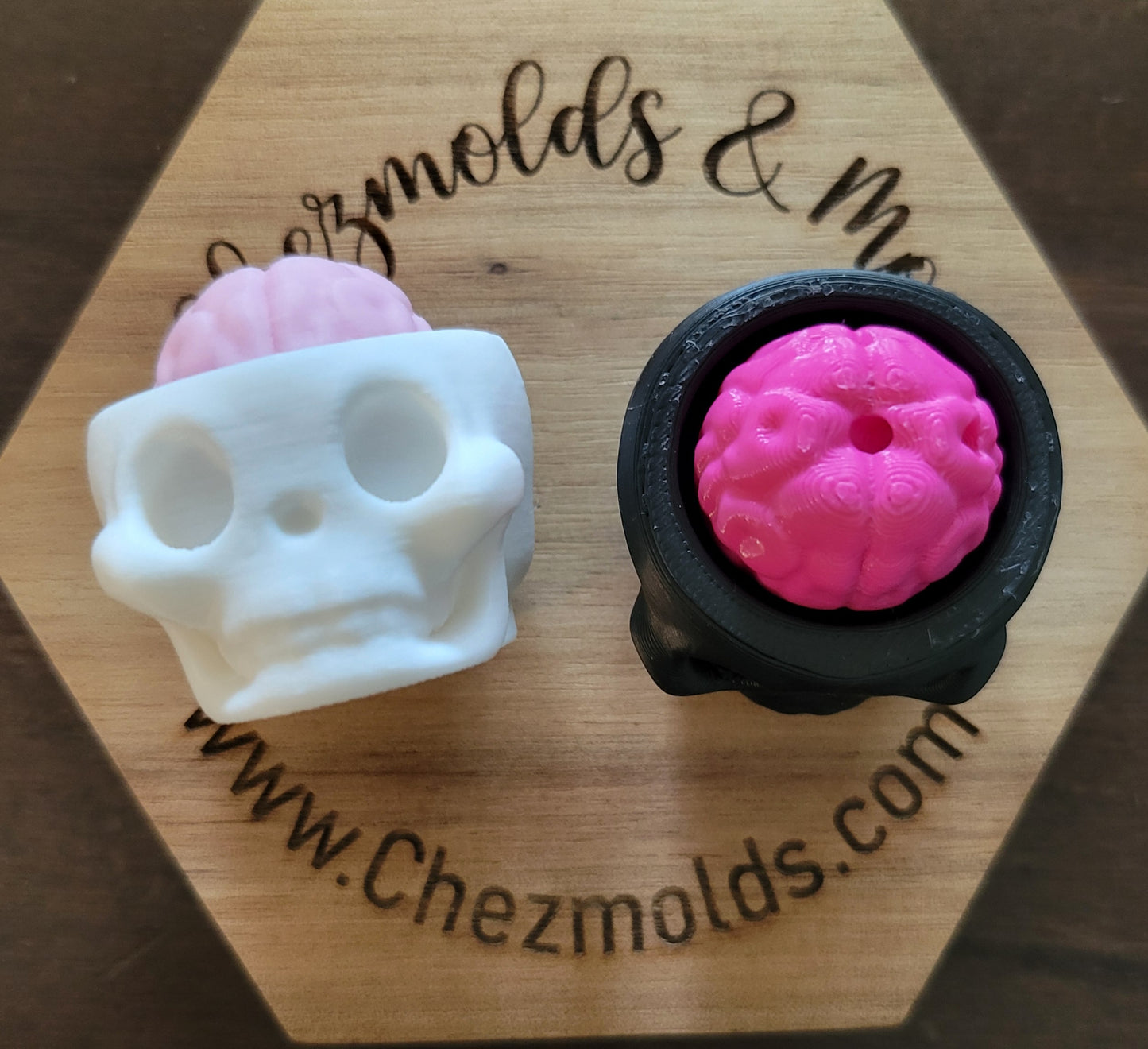 CE 3d printed fidget clicker- with keychain hole -3D skull n brains