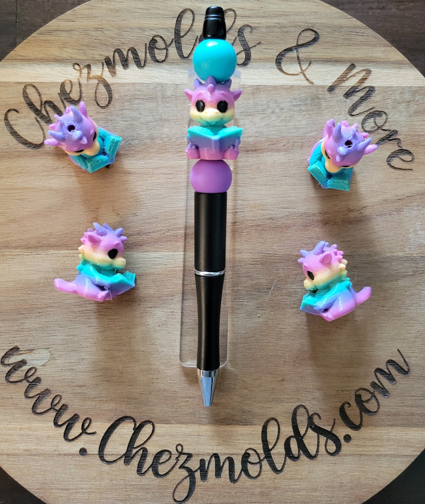 CE 3d printed focal Bead - reading dragon