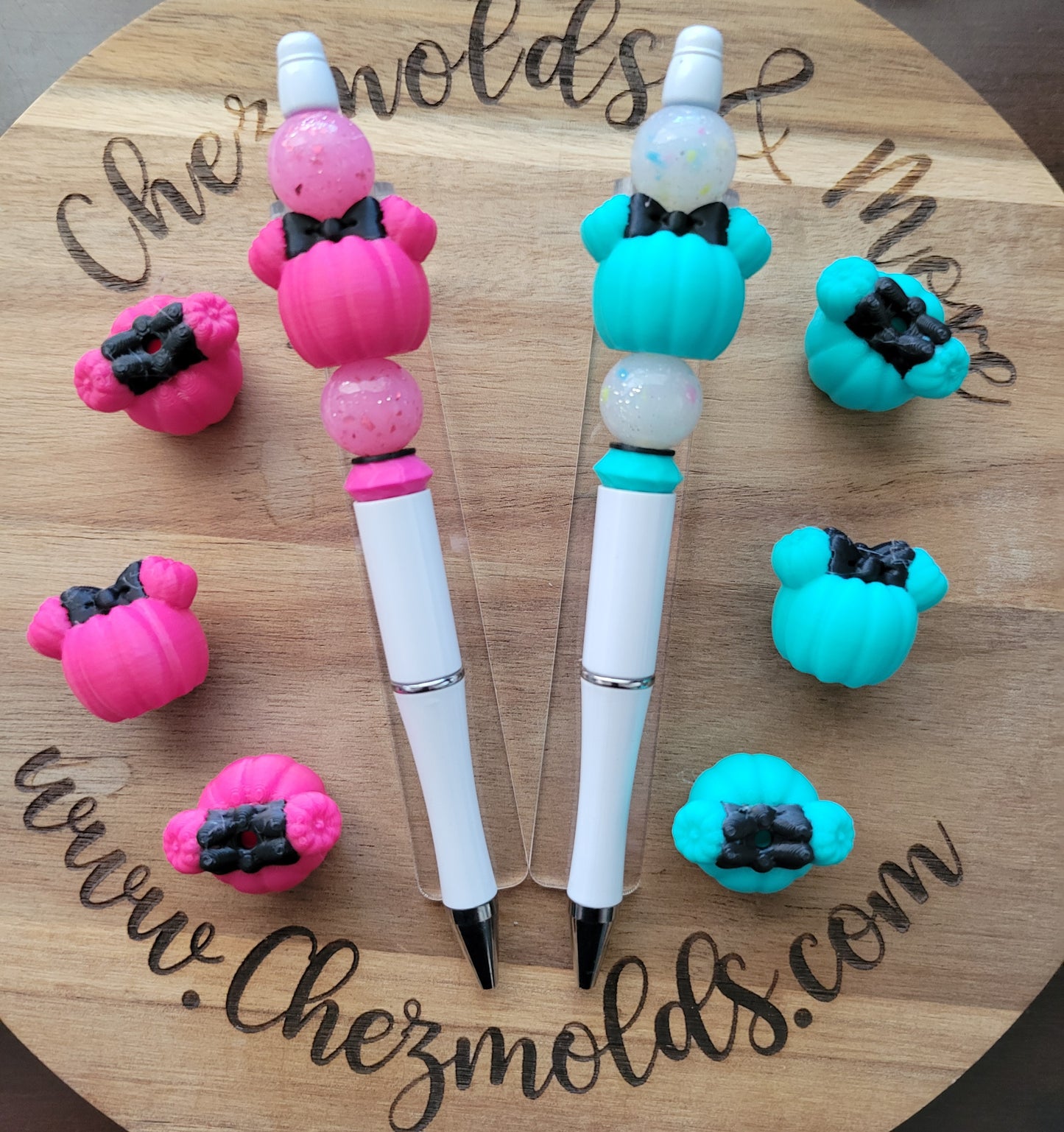 CE 3d printed focal Bead- colored pumpkin ears with bow