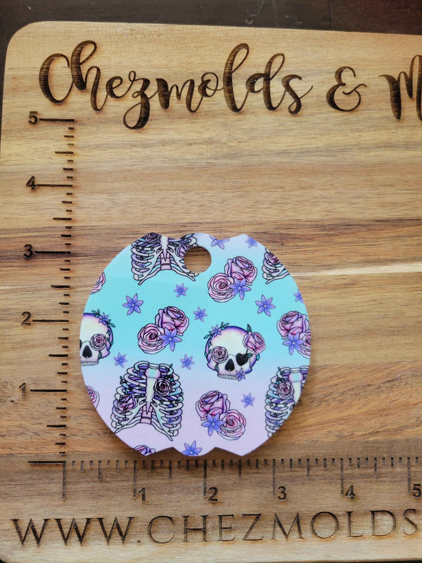 CE printed Acrylic 40oz topper plate-floral skull and ribs