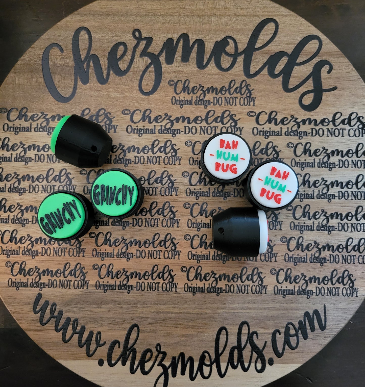 CE 3d printed Clicky button- focal Bead- holiday buttons