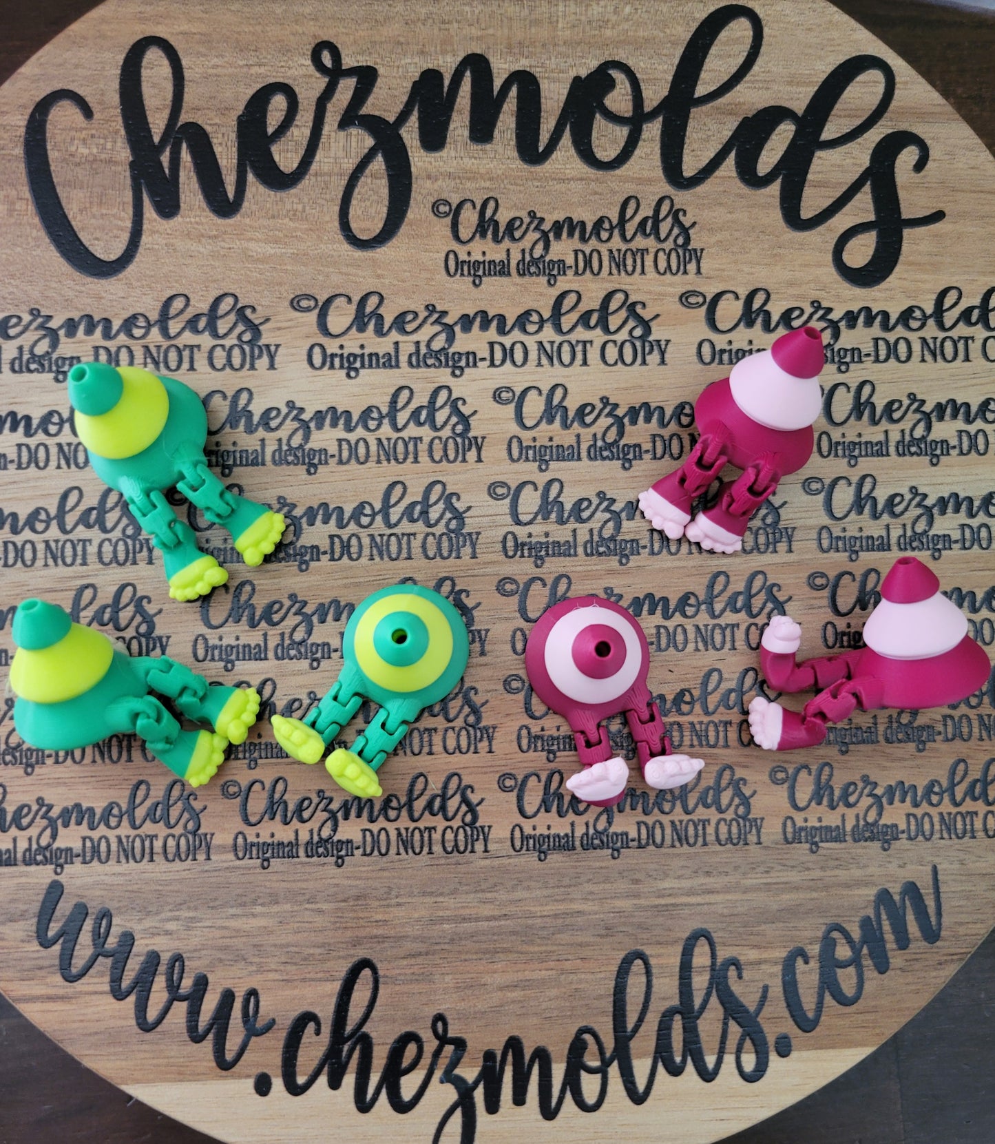 CE 3d printed focal Bead- holiday trees kicker ( flexy feet )