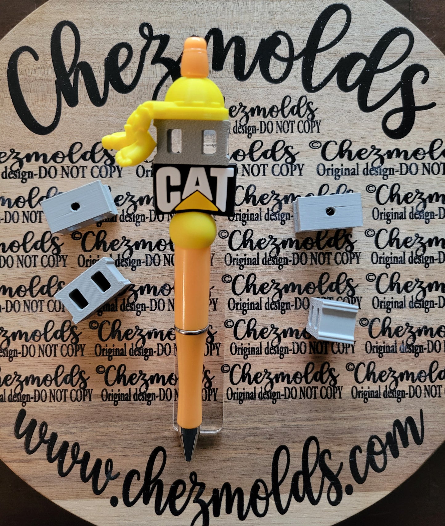 CE 3d printed focal bead-grey cinder block