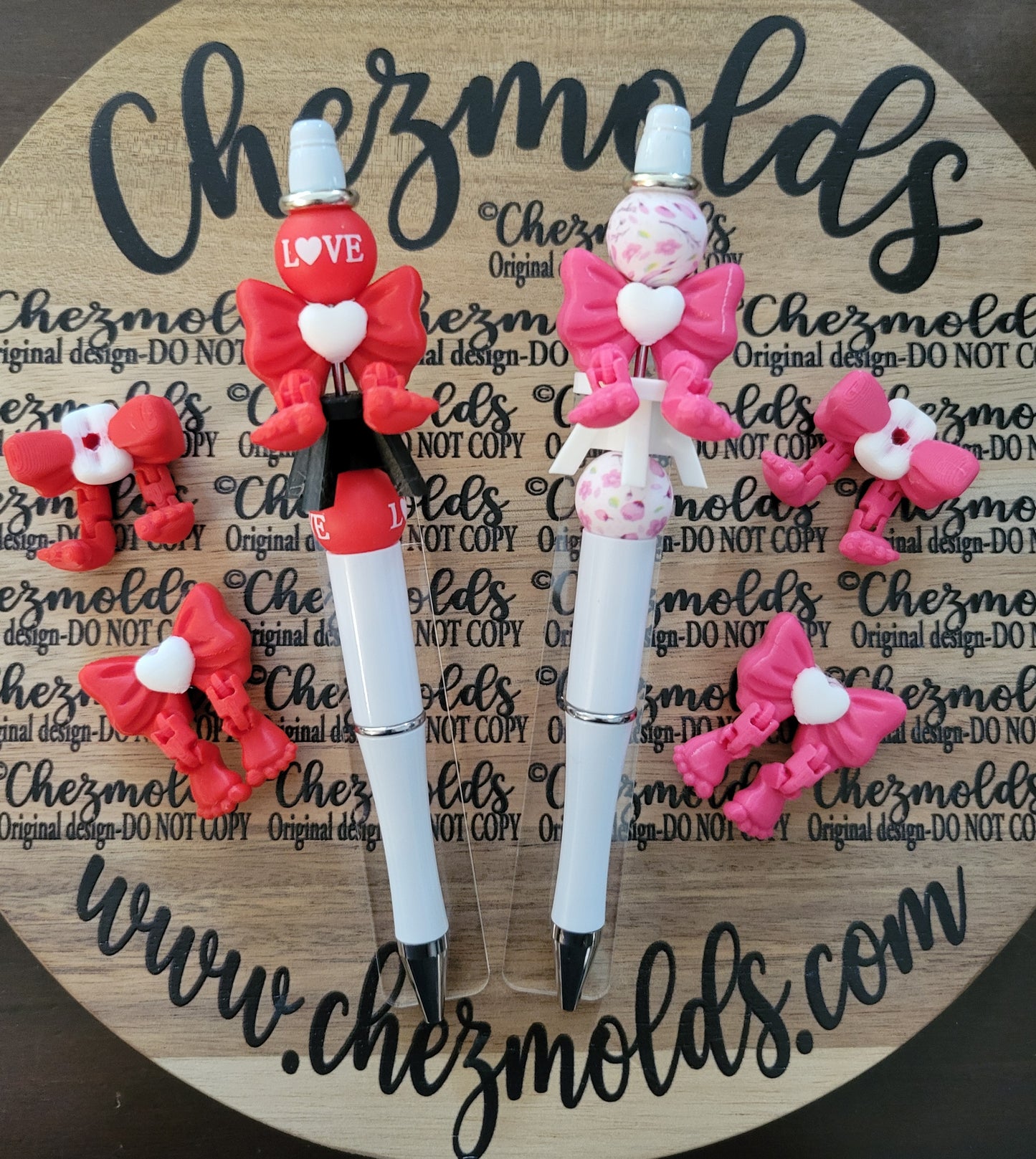 CE 3d printed focal bead- Bow kicker ( flexy feet )