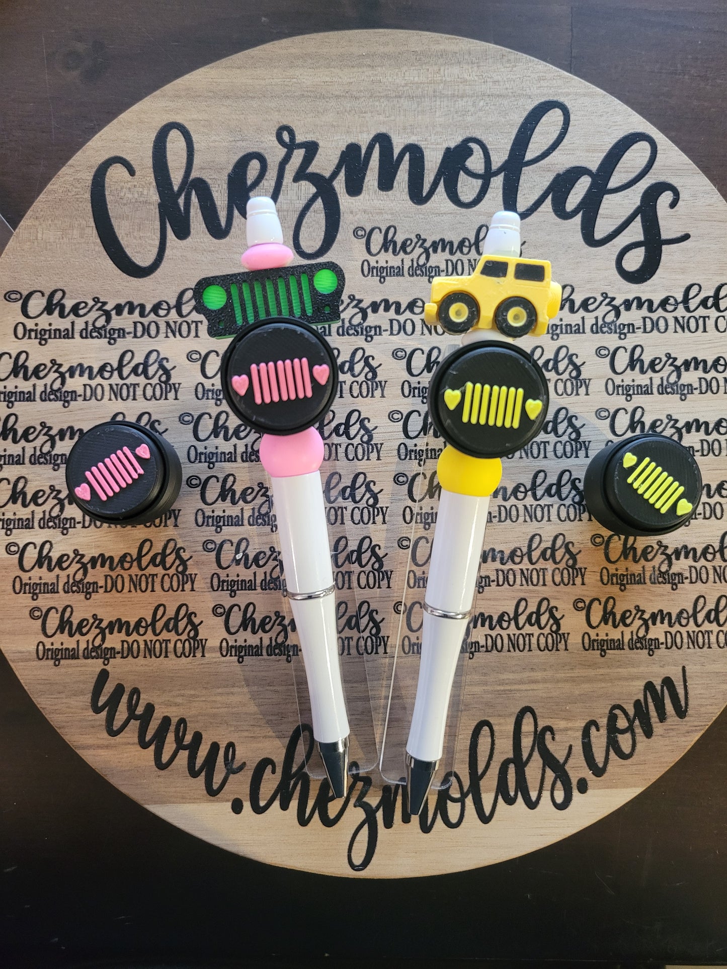 CE 3d printed Clicky button- focal Bead-jeep