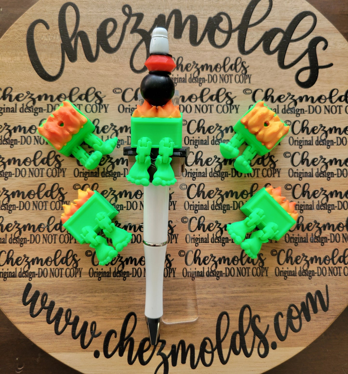 CE 3d printed focal bead- Green dumpster fire kicker ( flexy feet )