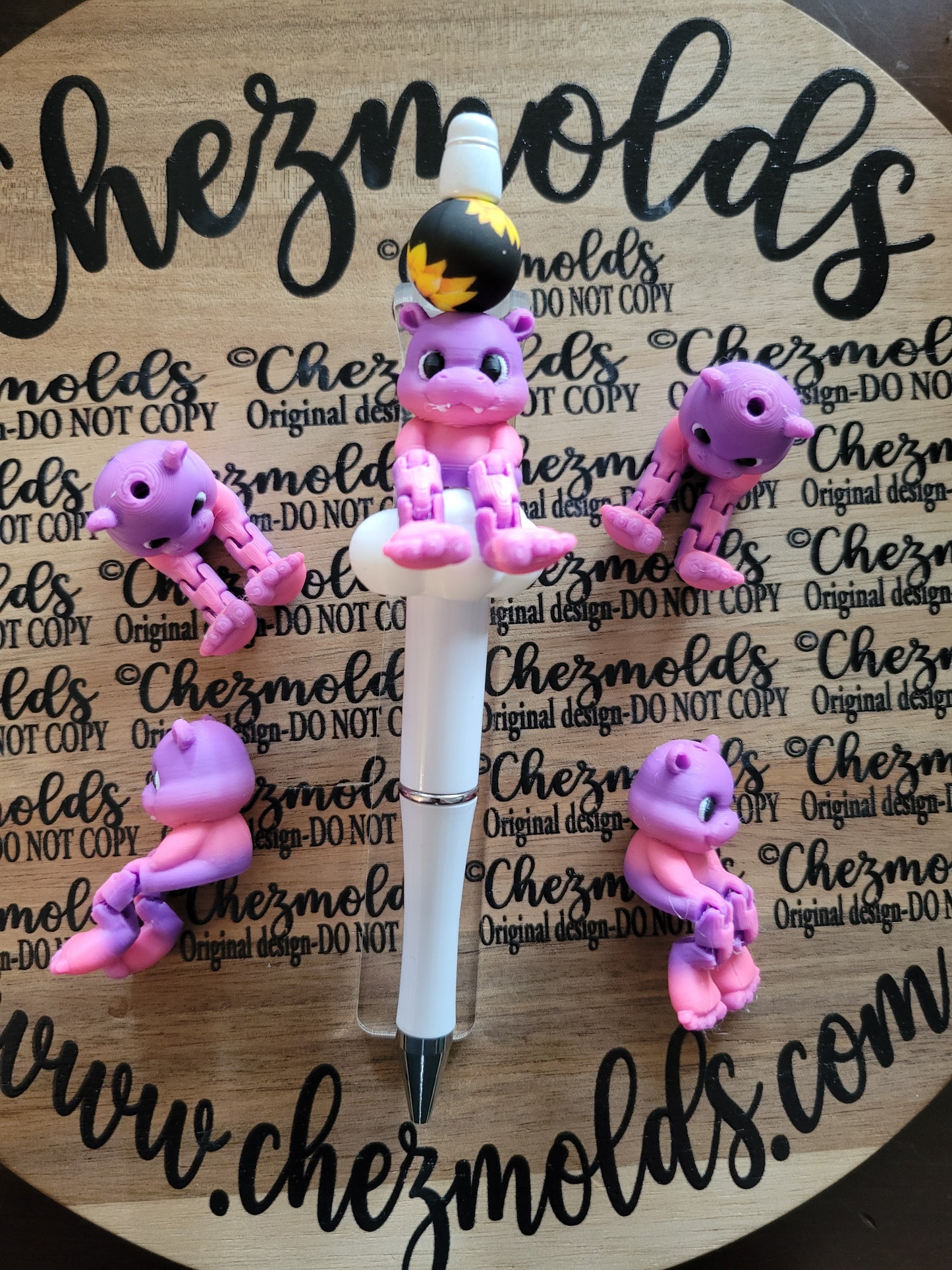 CE 3d printed focal Bead-Cutie Hippo Kicker ( flexy feet)