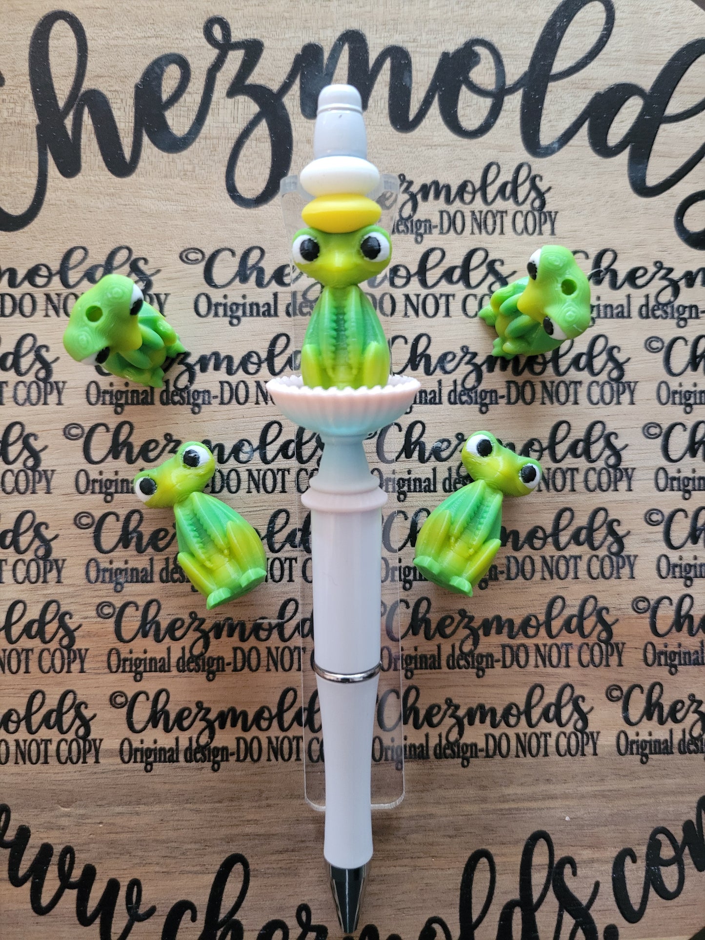 CE 3d printed focal Bead-3D preying mantis NONK