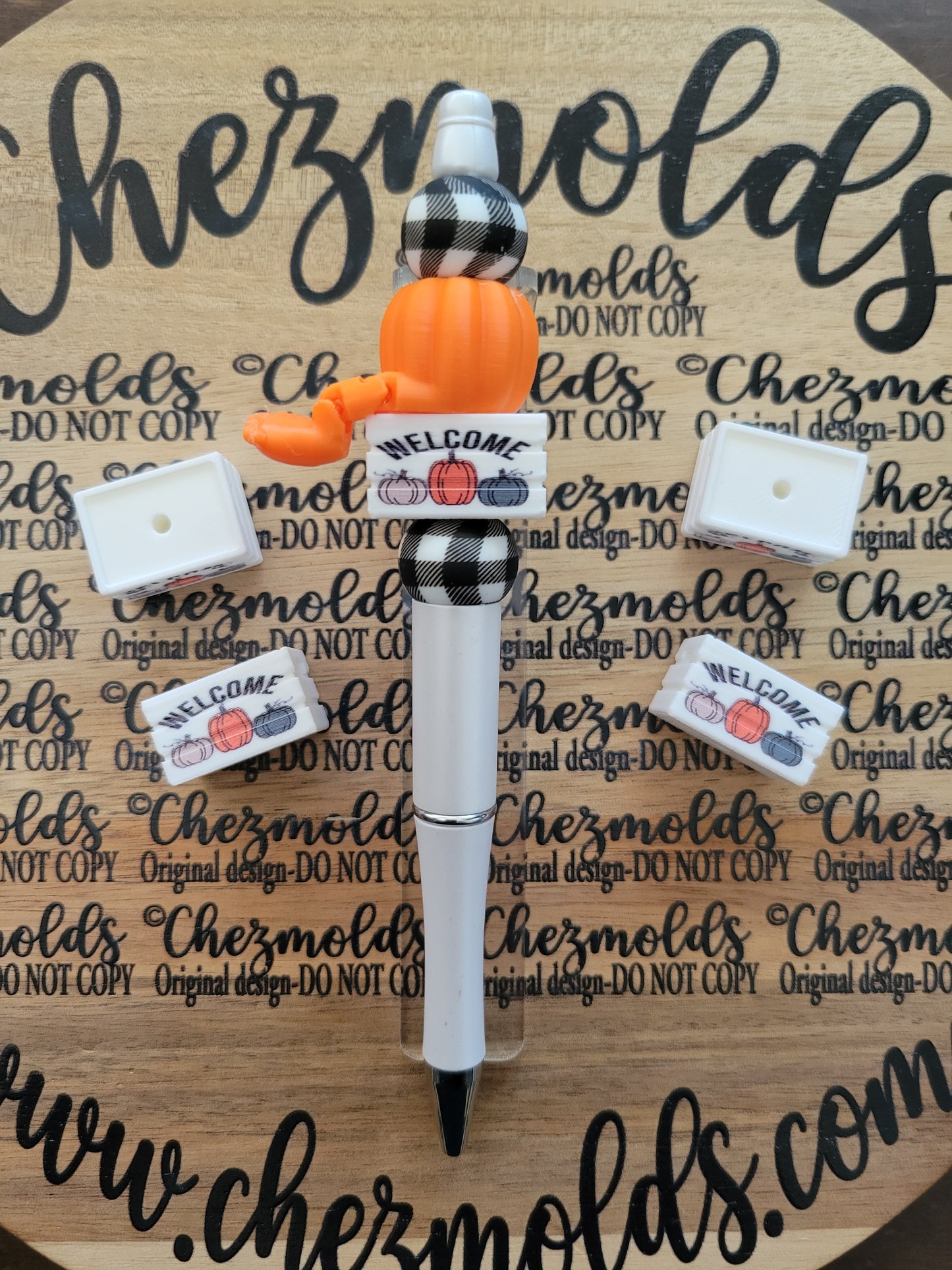 CE 3d printed focal Bead-welcome pumpkin crate