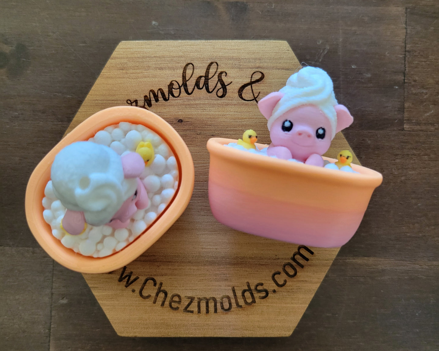 CE 3d printed fidget clicker-3d tub with piggy and ducks