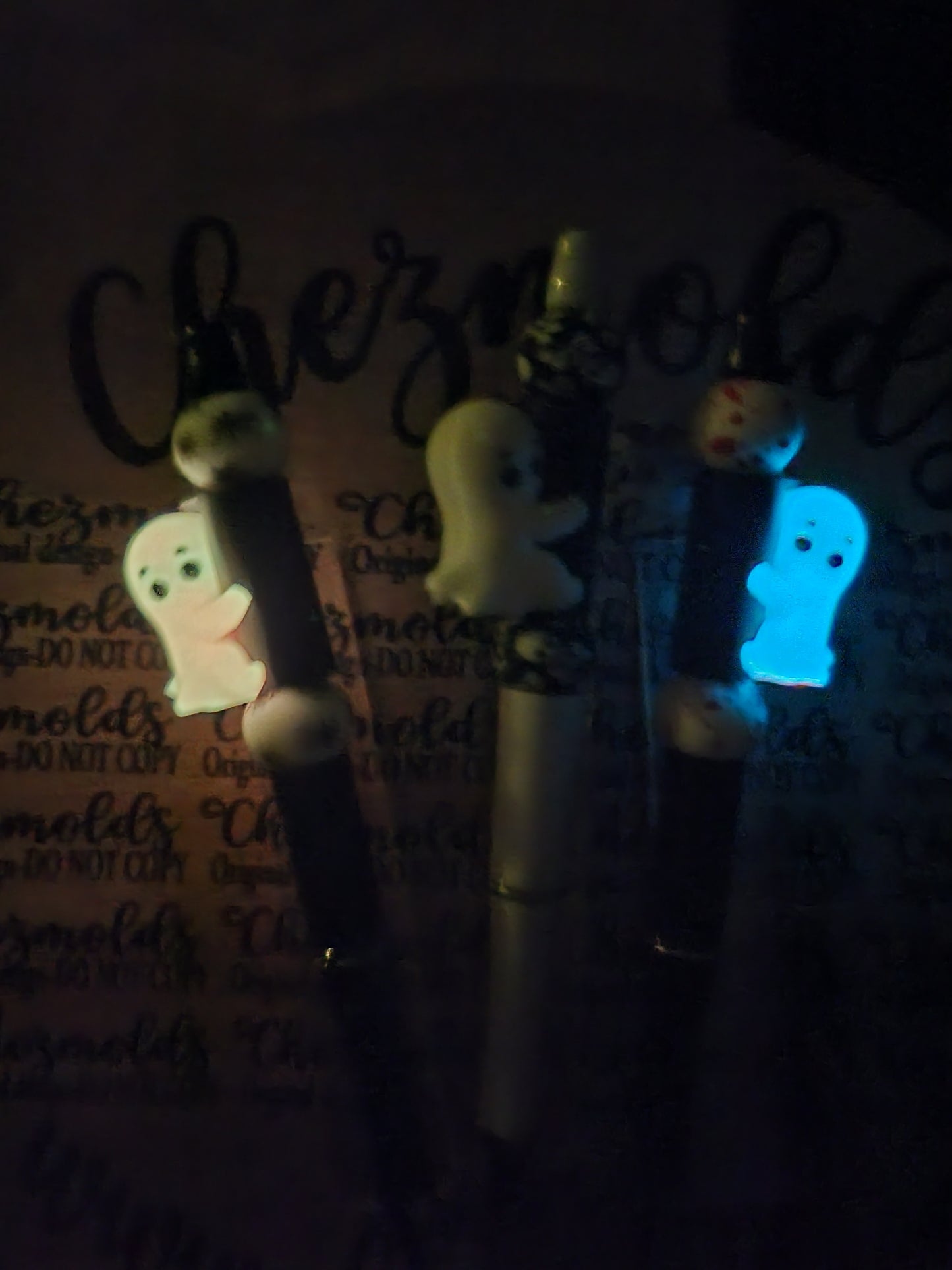 CE 3d printed focal bead- Cutie ghost Chez Pole dancer ( spinner )