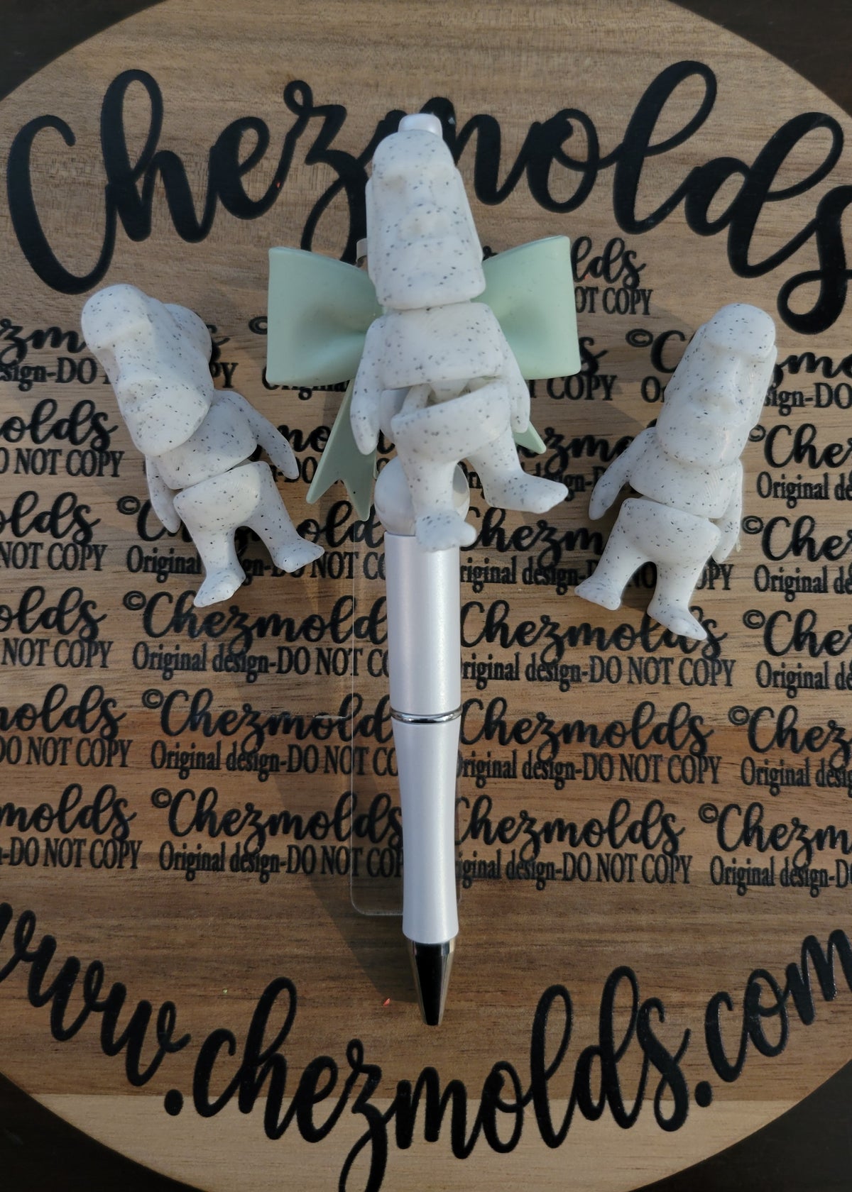 CE 3d printed focal Bead DANGLERZ-Moai