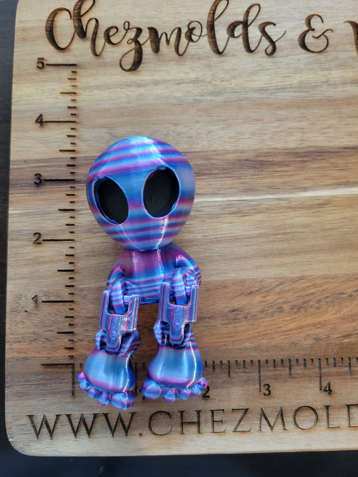 3d printed XL Chez Buddy- alien -shiny blue pink silver
