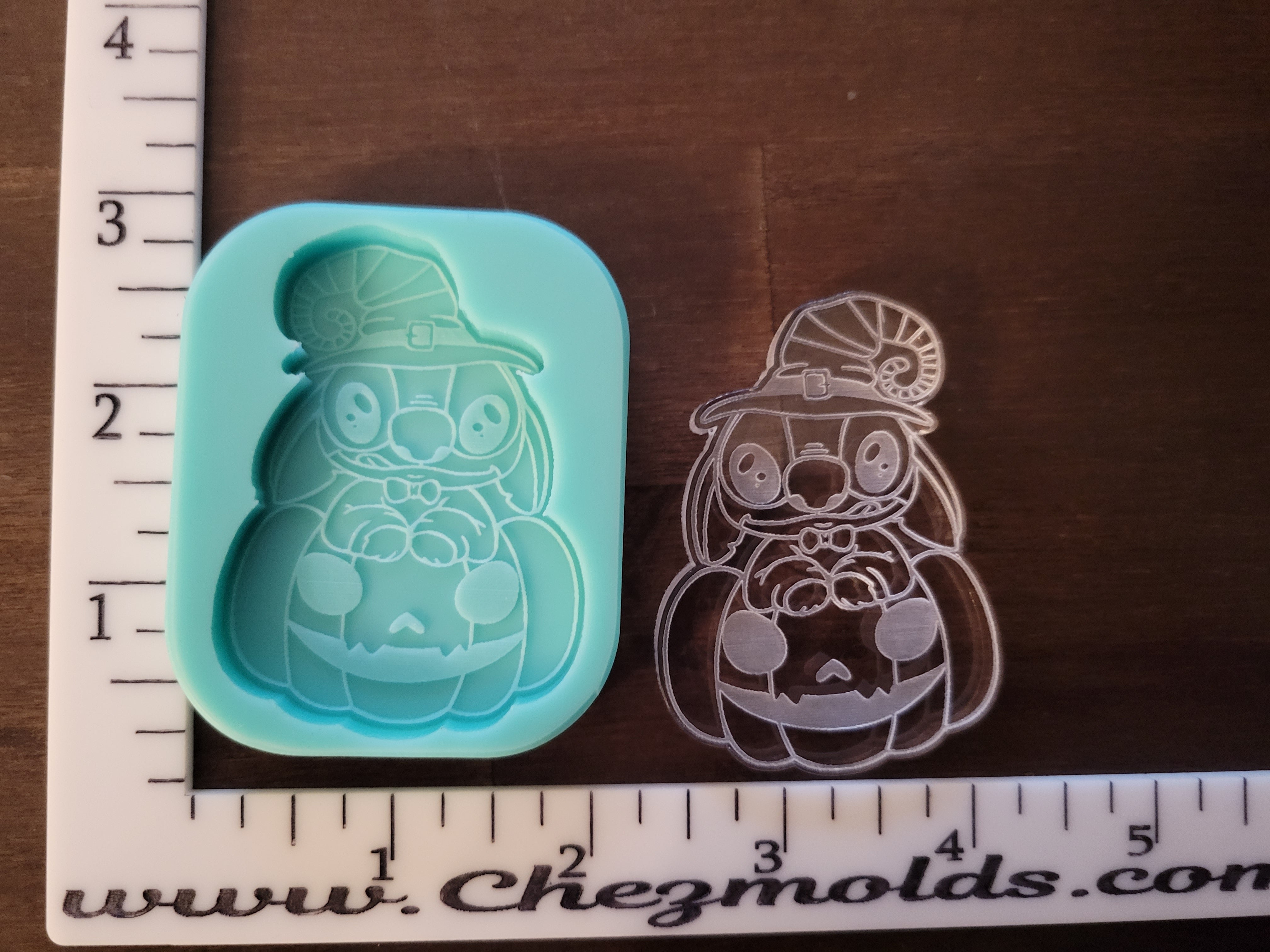 Stitch Pumpkin ChezMolds More stitch-pumpkin-chezmolds-more
