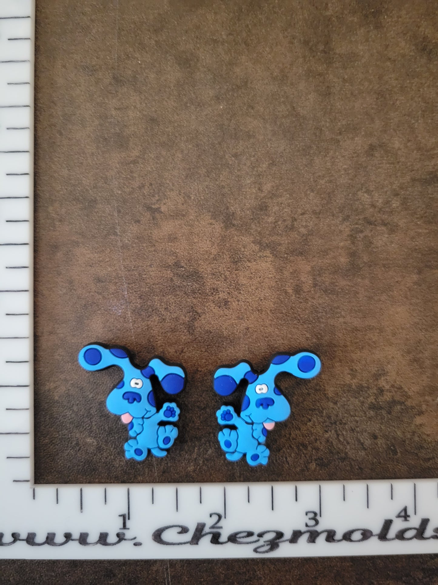 blue dog- Silicone focal Bead