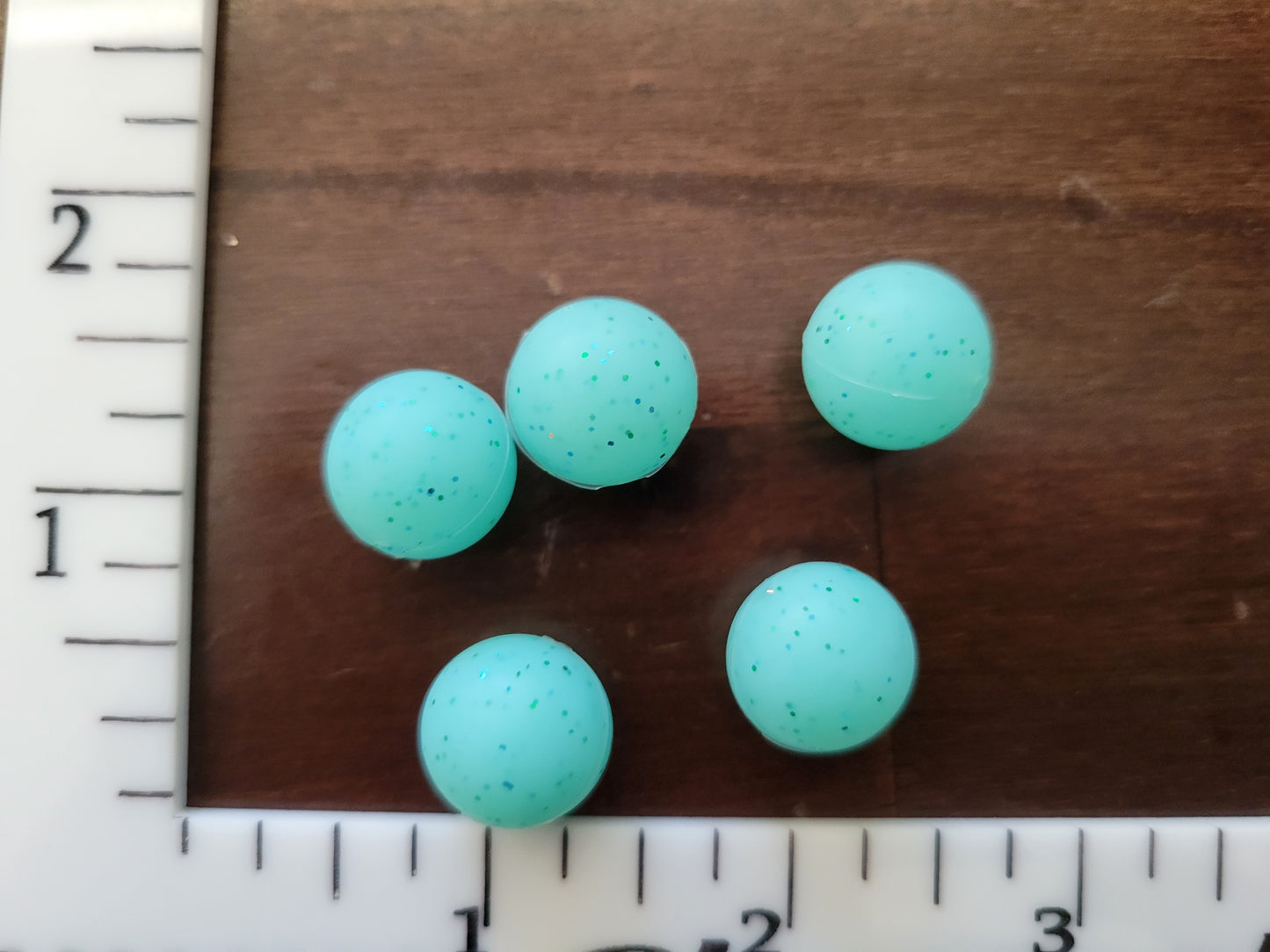 Set of 5- 15mm bead- teal glitter