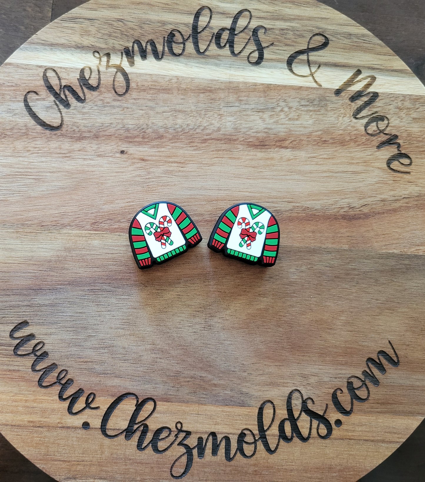 Holiday Sweater- Silicone focal Bead