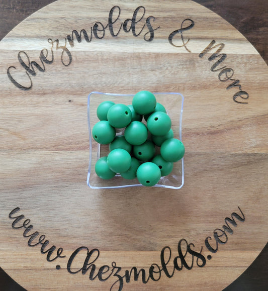 15MM round solid-set of 5 - christmas green