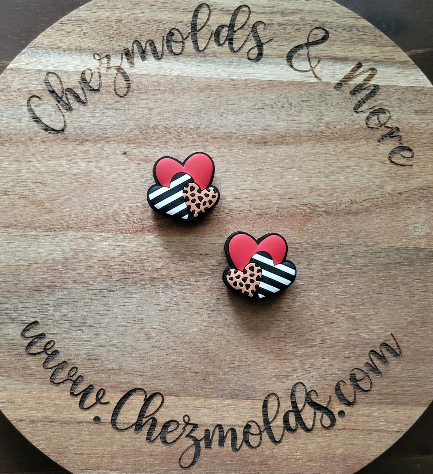 cow heart stripes- Silicone focal Bead