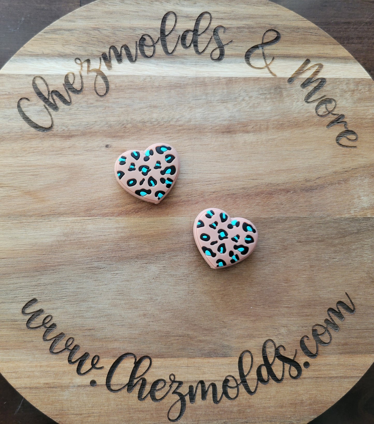 leopard/cow heart- Silicone focal Bead