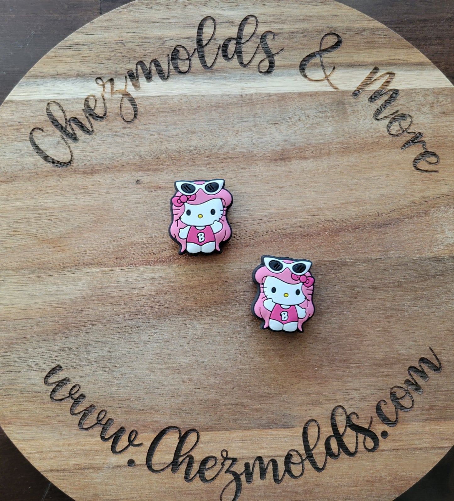 Chez Creation -Pink girl HK Swimsuit- focal Bead