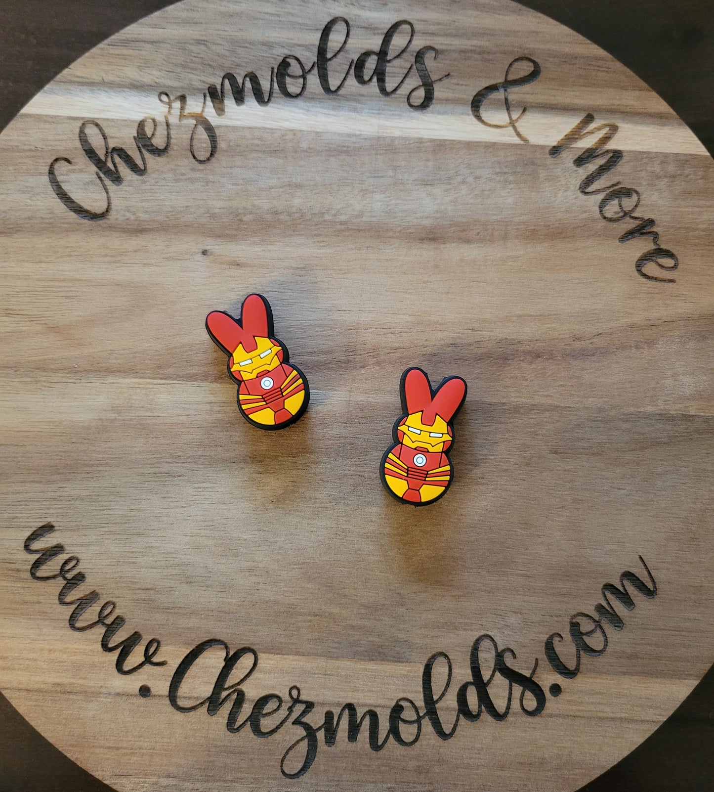 CE- super bunnies-  focal Bead