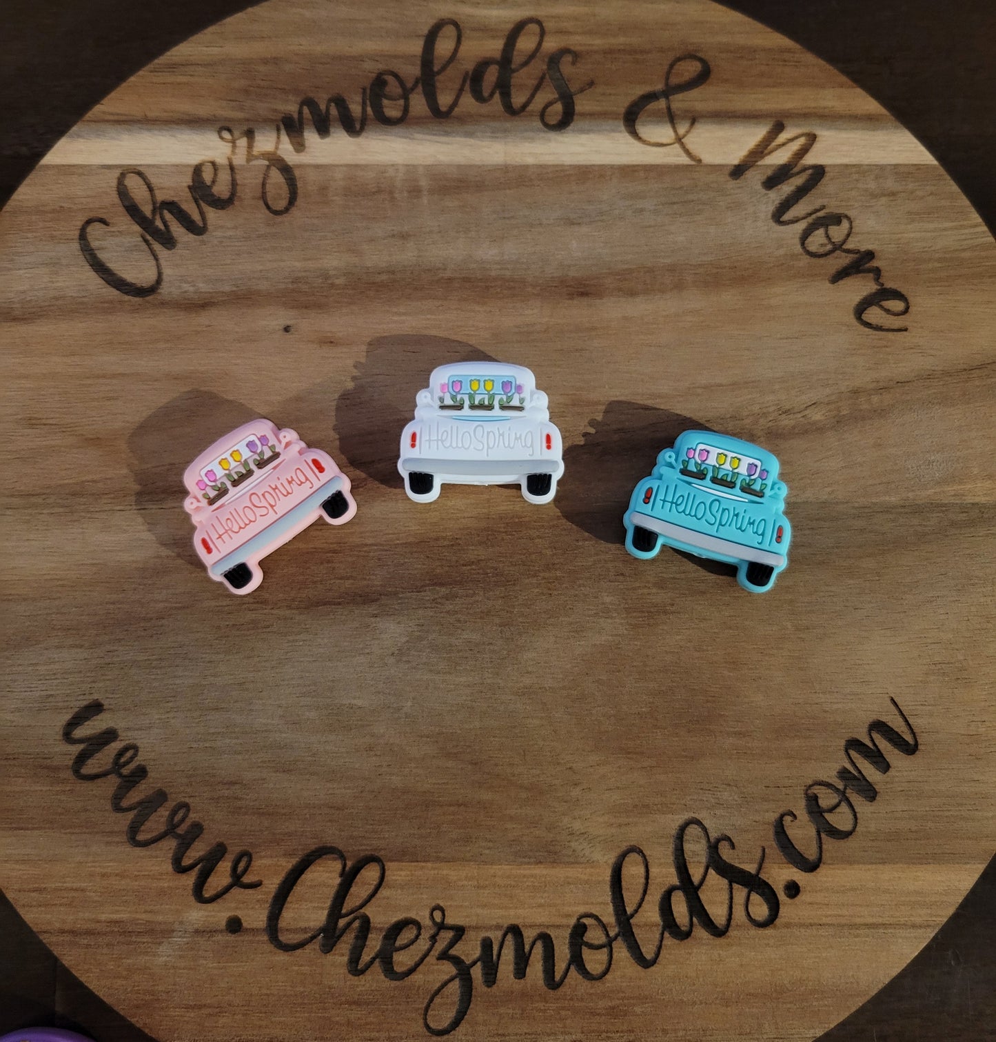 Hello Spring truck- silicone focal Bead