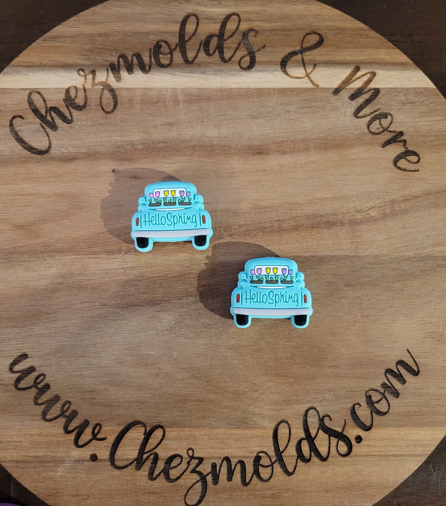 Hello Spring truck- silicone focal Bead