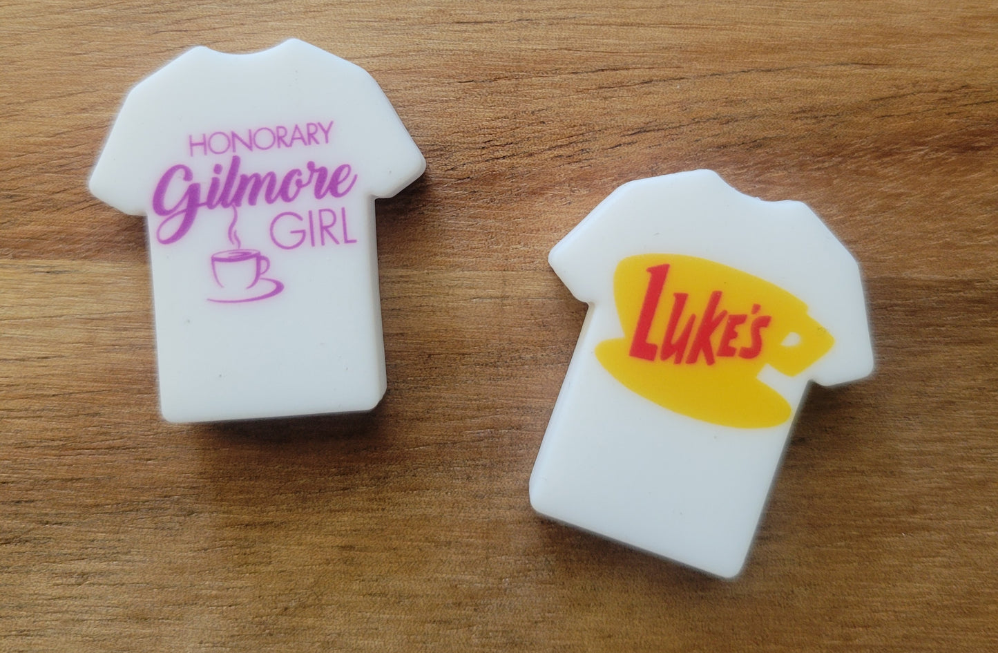 CE Honorary gilmore girl/lukes printed Shirt Silicone focal Bead