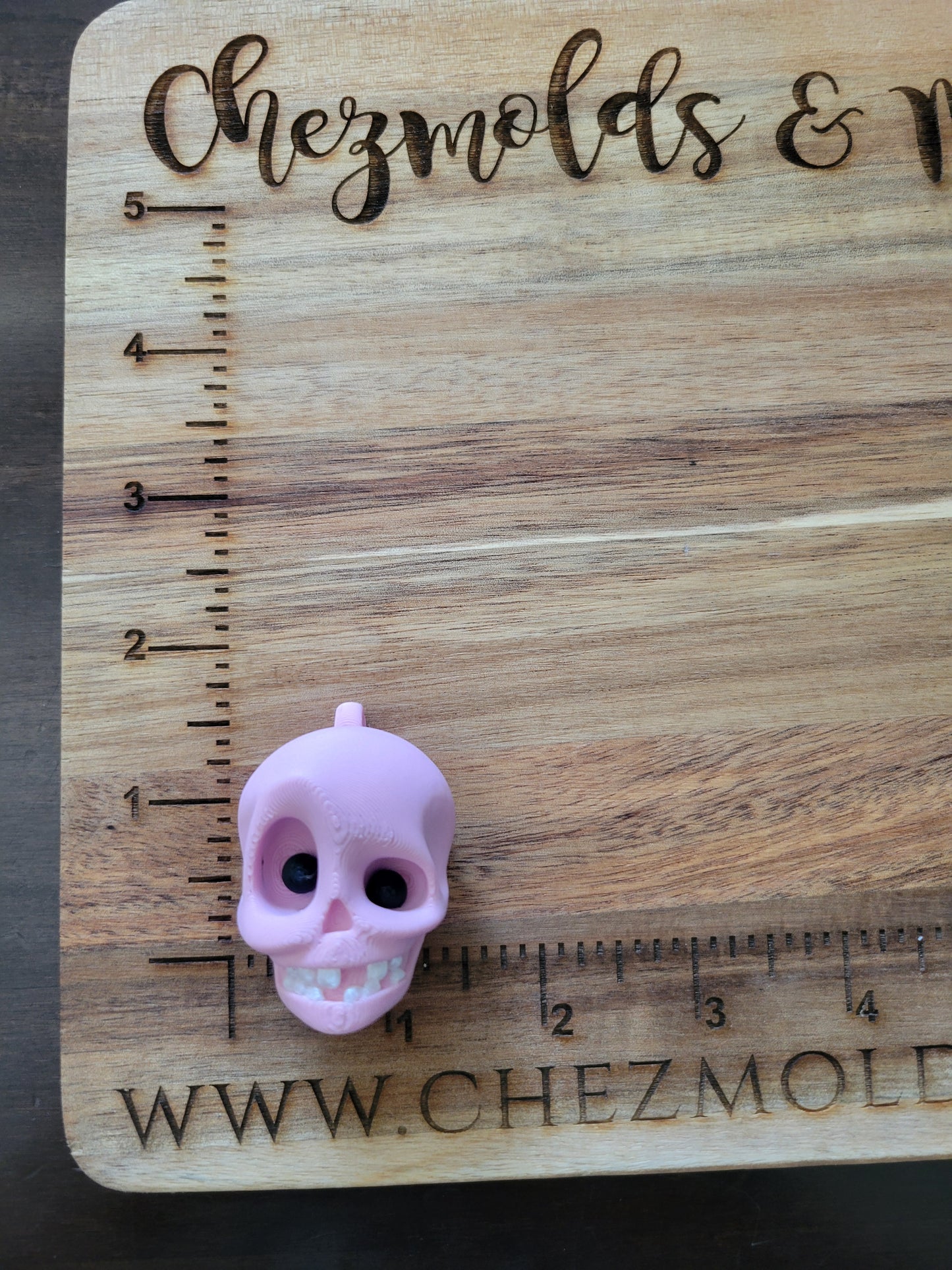 Beadable 3d printed skull- pink