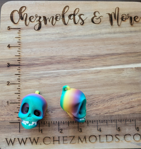 Beadable 3d printed skull- rainbow