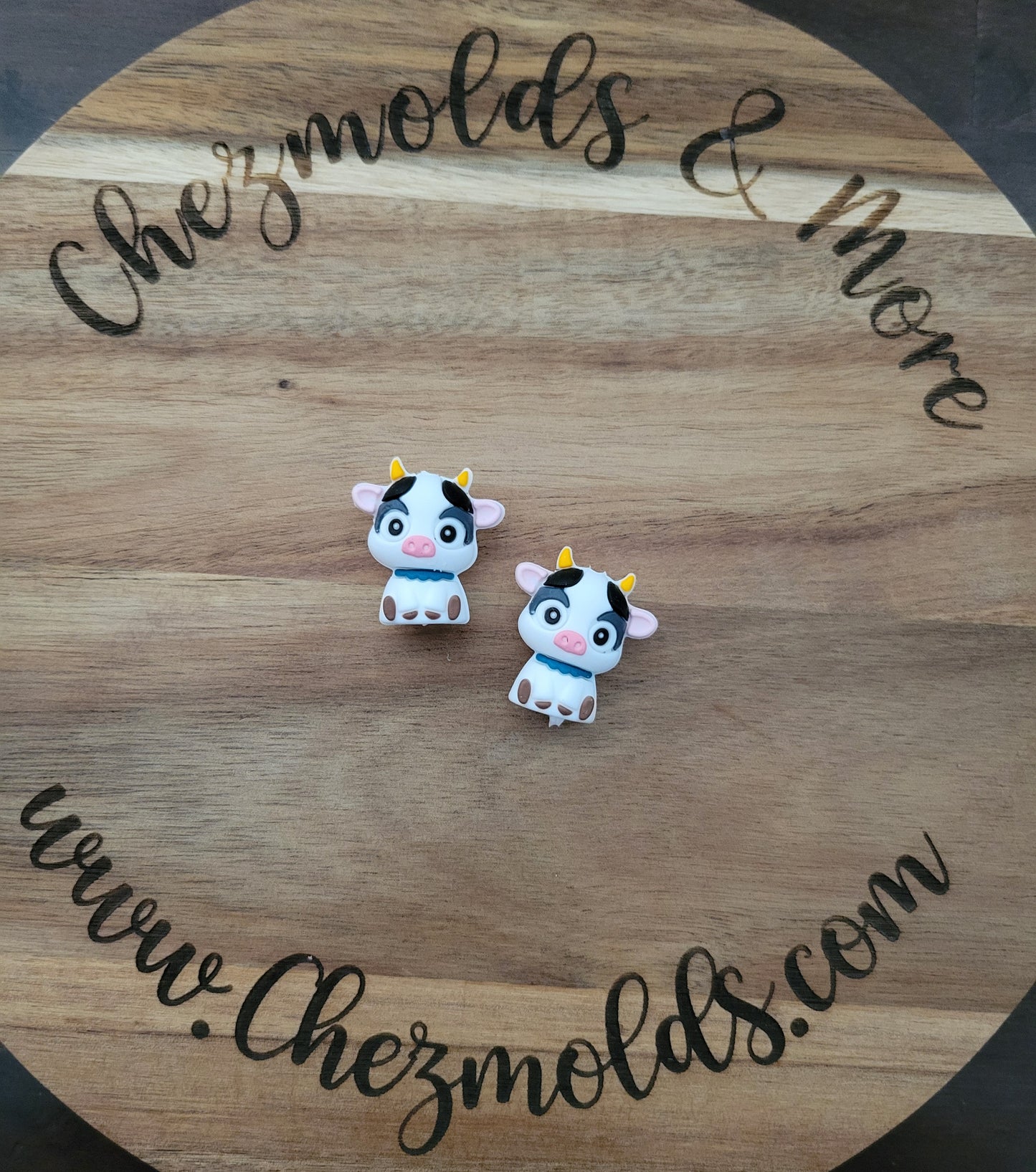 3d cutey cow- Silicone focal Bead